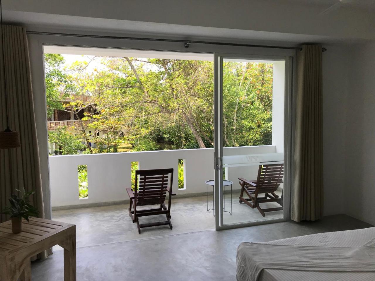 Jippie The Villa Hikkaduwa Buitenkant foto