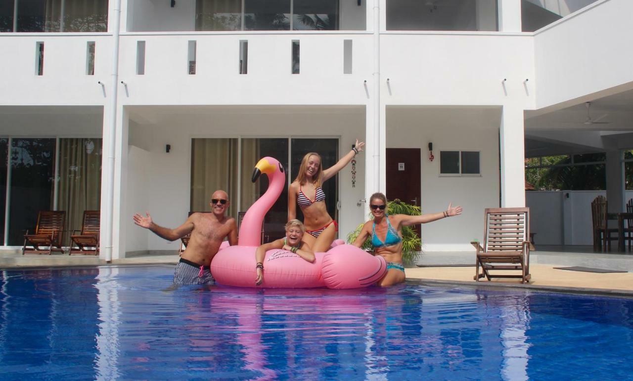 Jippie The Villa Hikkaduwa Buitenkant foto